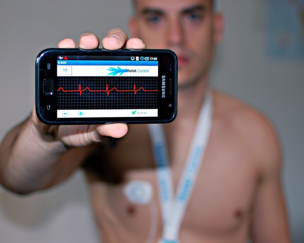 Scientists from the CSIR have developed a sensor that can detect a person’s health status when they are on the move.